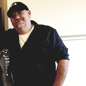 Meet your Posher, Aaron